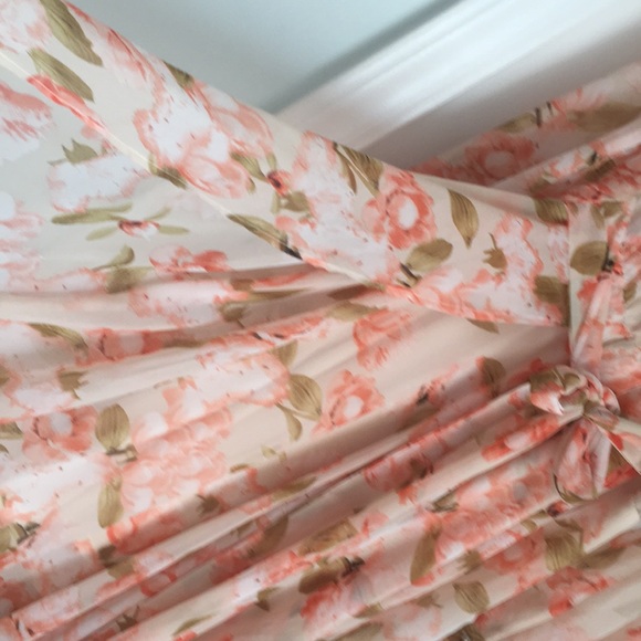 Maxi Dress - Picture 6 of 8